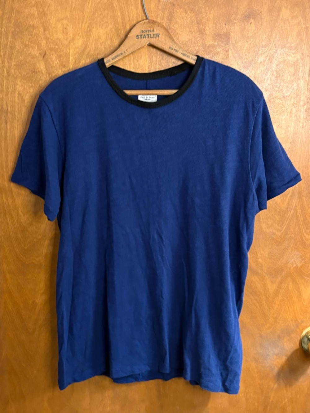 Rag & Bone Men's Classic Flame Slub Cotton T-Shirt Navy Blue Contrast Trim Top